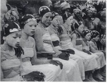 28441_510430742336_179500774_30338359_7347942_n1