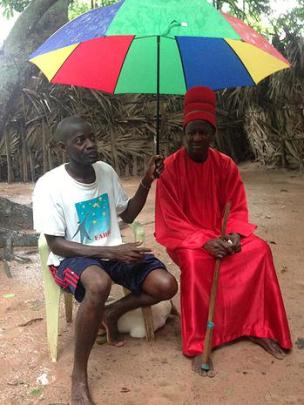 5f18c9_7322a2a0534141a0baef9d6771010177.jpg_srz_p_349_465_75_22_0.50_1.20_0.00_jpg_srz