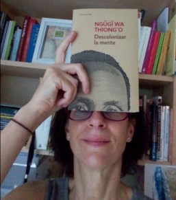 43-ngugi_descolonizar